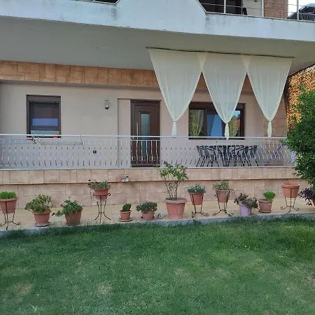 Asterios House Appartement *