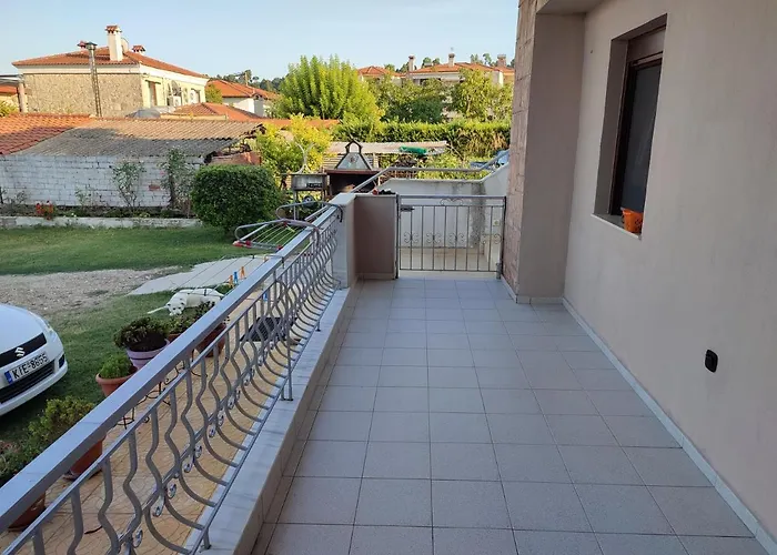 Asterios House *