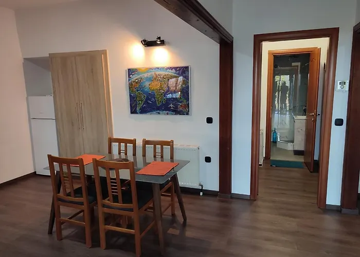 Asterios House 아파트 *