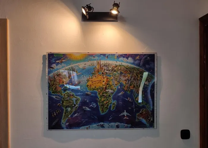 Asterios House *